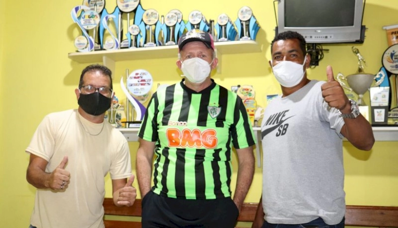 Secretário anuncia liberação de algumas atividades na Vila Olímpica