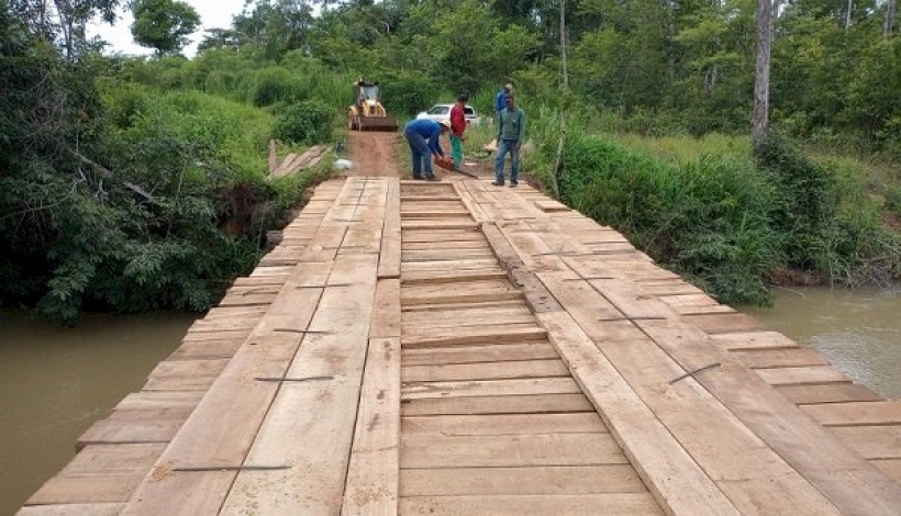 Ponte da Estrada E-80 na Gleba São José União é reconstruída