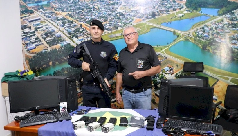 Conseg entrega armamento e computadores a Cia de PM de Matupá