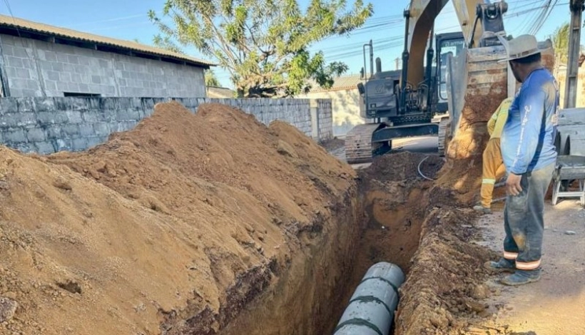 Iniciadas obras de drenagem e pavimentação no Bairro Santa Marta