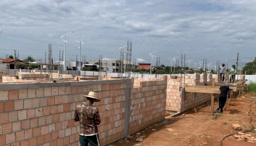 CMEI está sendo construído na Avenida Hermínio Ometto 