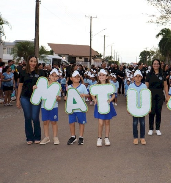 Milhares participam do desfile cívico da Independência em Matupá