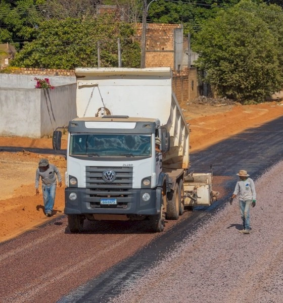 Obras de pavimentação asfaltica chegam ao Bairro Bela Vista