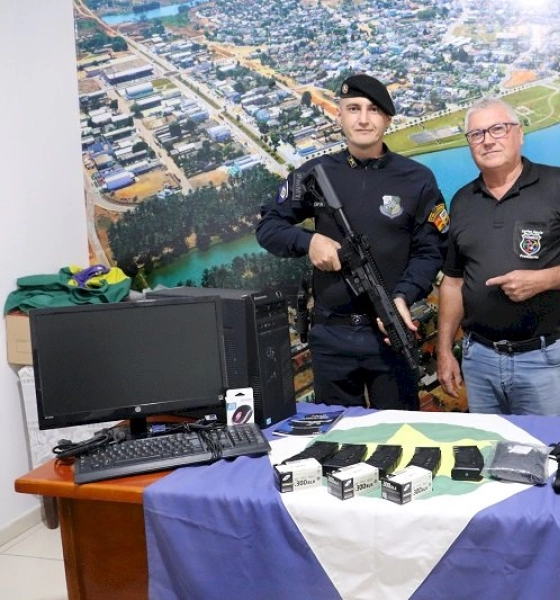 Conseg entrega armamento e computadores a Cia de PM de Matupá