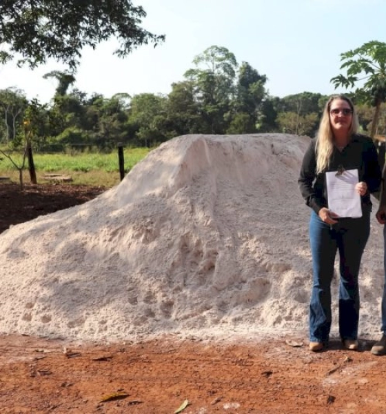 Agricultores Familiares recebem calcário em Guarantã do Norte